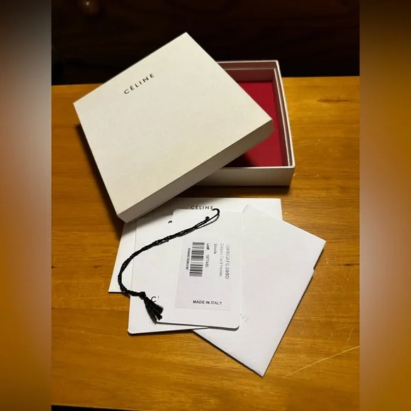 Celine Brown Canvas & Leather Kisslock Wallet. Full Inclusion. EUC. - Picture 2 of 9